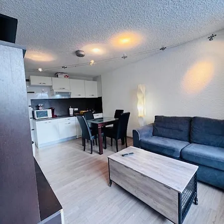 Apartment Lumineux Aux 2 Alpes, Balcon Sud, Parking *